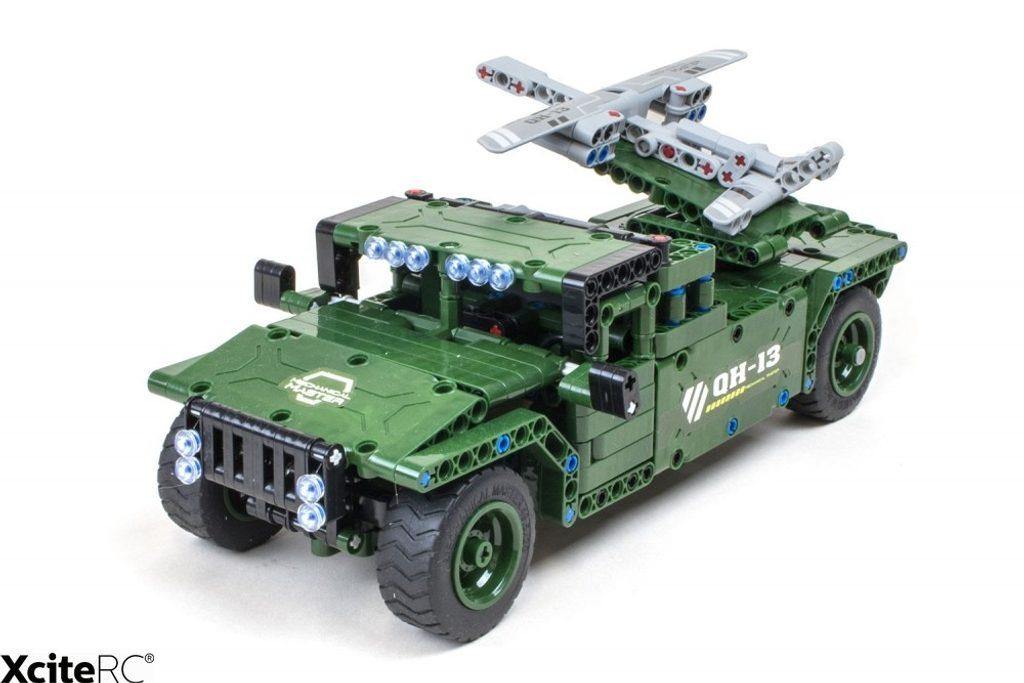 ds11759868_teknotoys_rc_vojensky_transporter_active_bricks_6