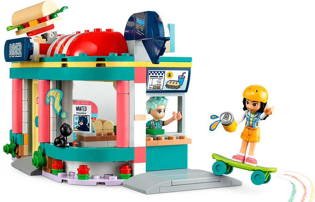 ds29042630_lego_friends_bistro_v_centru_mestecka_heartlake_41728_stavebnice_1