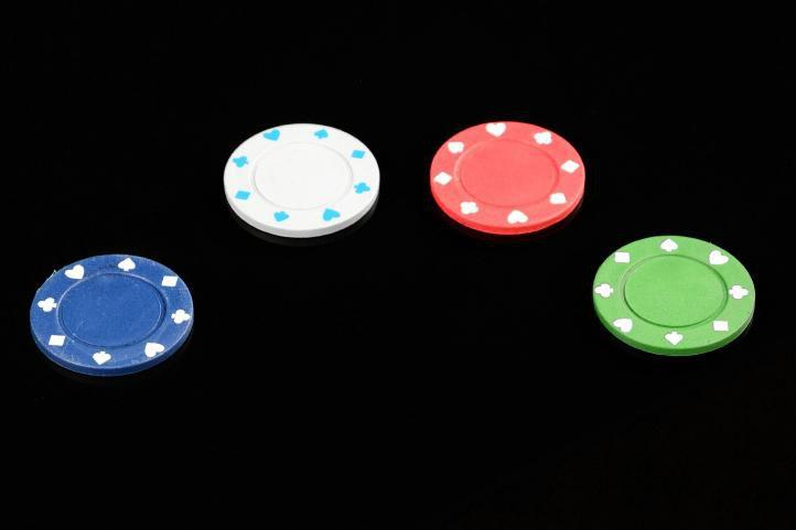 ds29094596_poker_set_200ks_caddy_otocny_plastovy_stojan_na_zetony_1