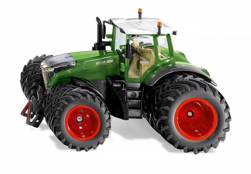 SIKU Farmer - traktor Fendt 1042 Vario