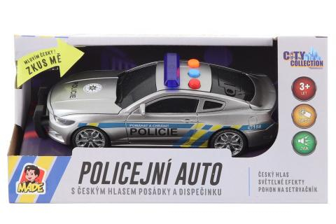 Policejní auto na setrvačník s českým zvukem