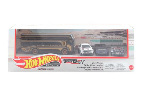 Hot Wheels Prémiový angličák s týmovým tahačem GMH39