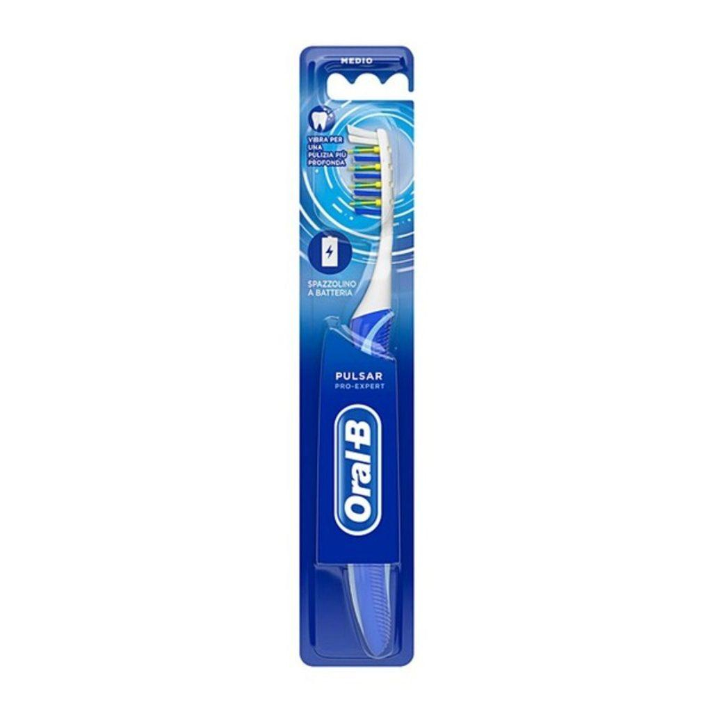 Zubní kartáček Pro-expert Pulsar 35 Oral-B