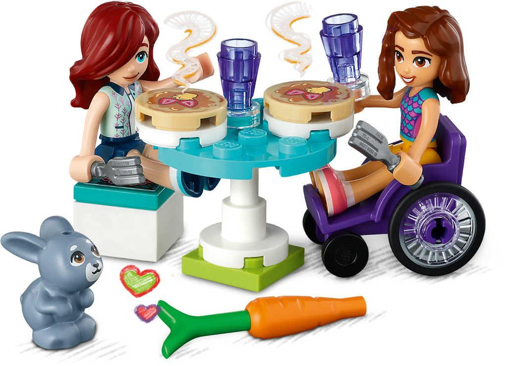 ds81946445_lego_friends_palacinkarna_41753_stavebnice_1